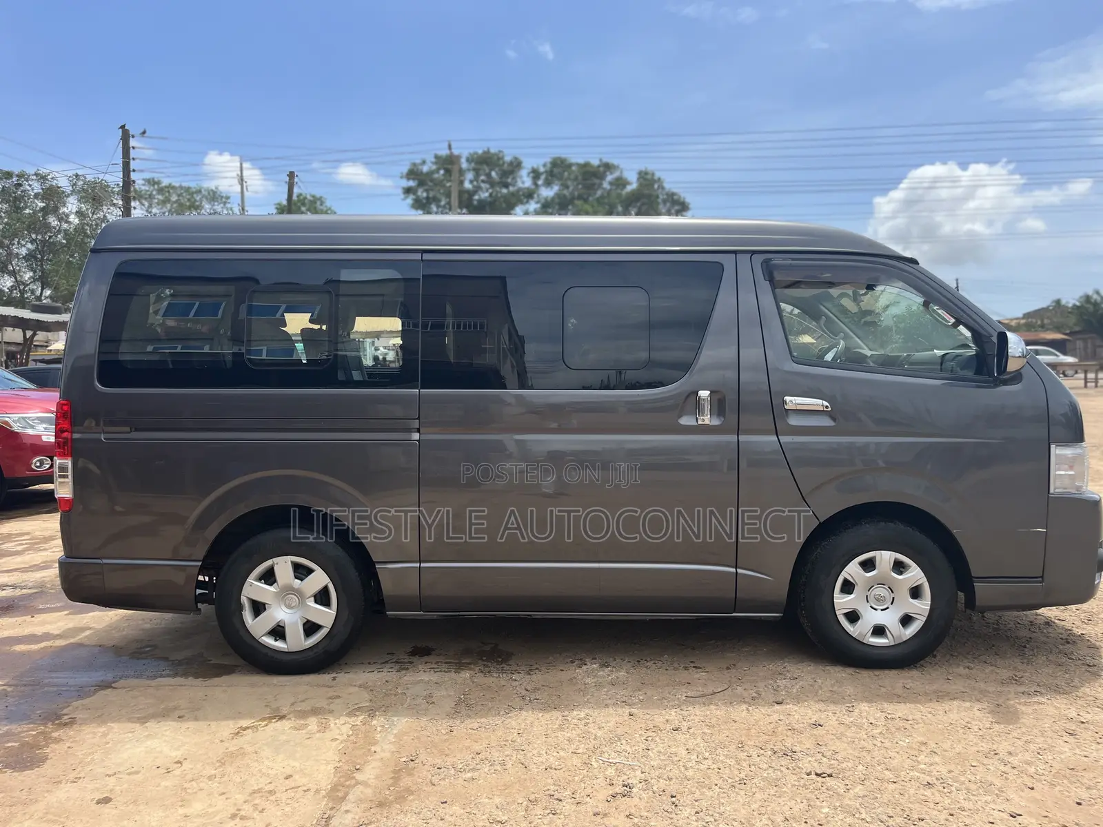 Toyota HiAce 2017 Grey