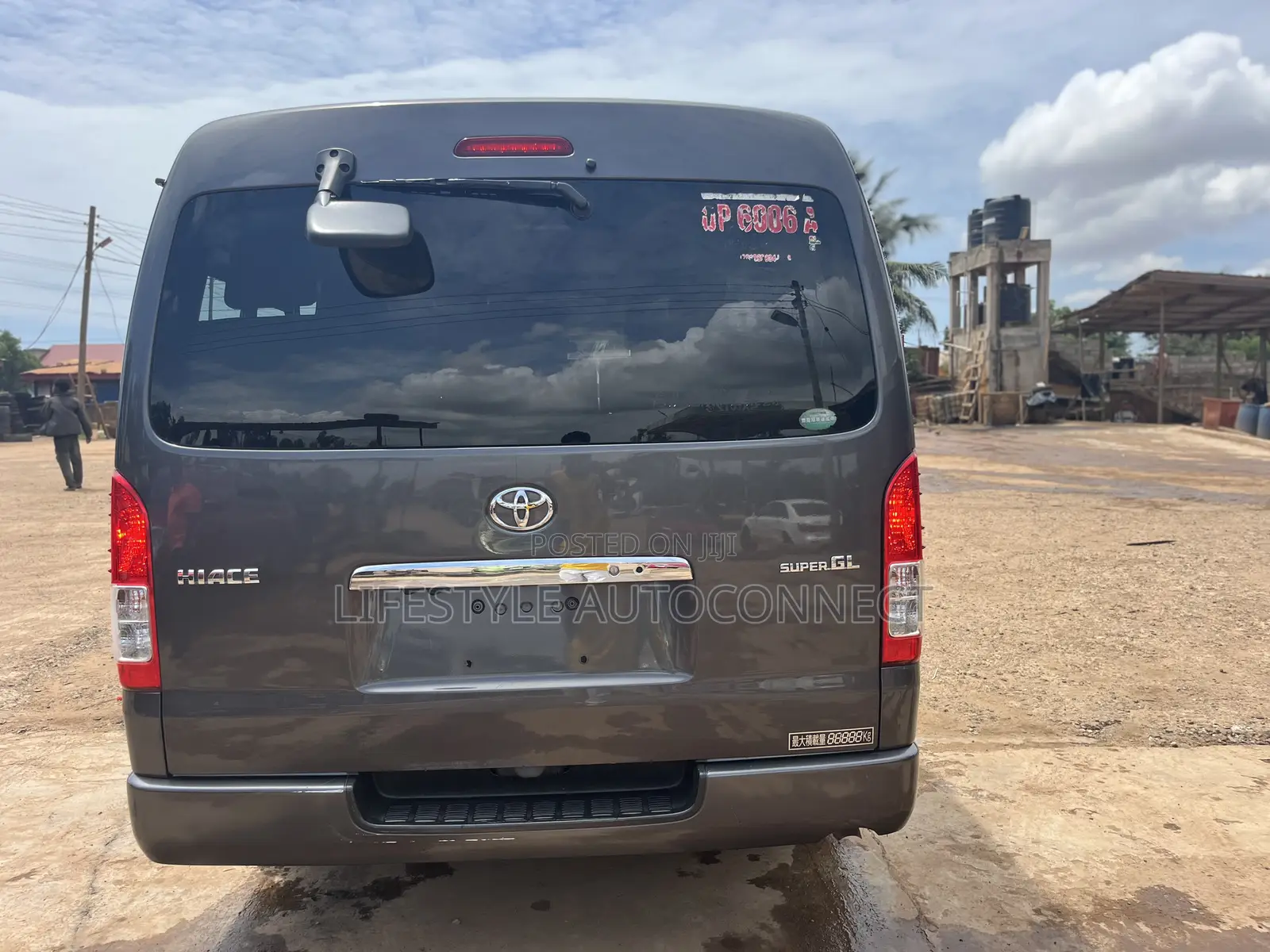 Toyota HiAce 2017 Grey
