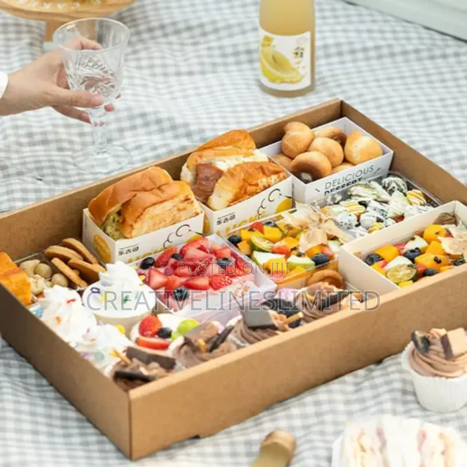 Large Mix Foodbox