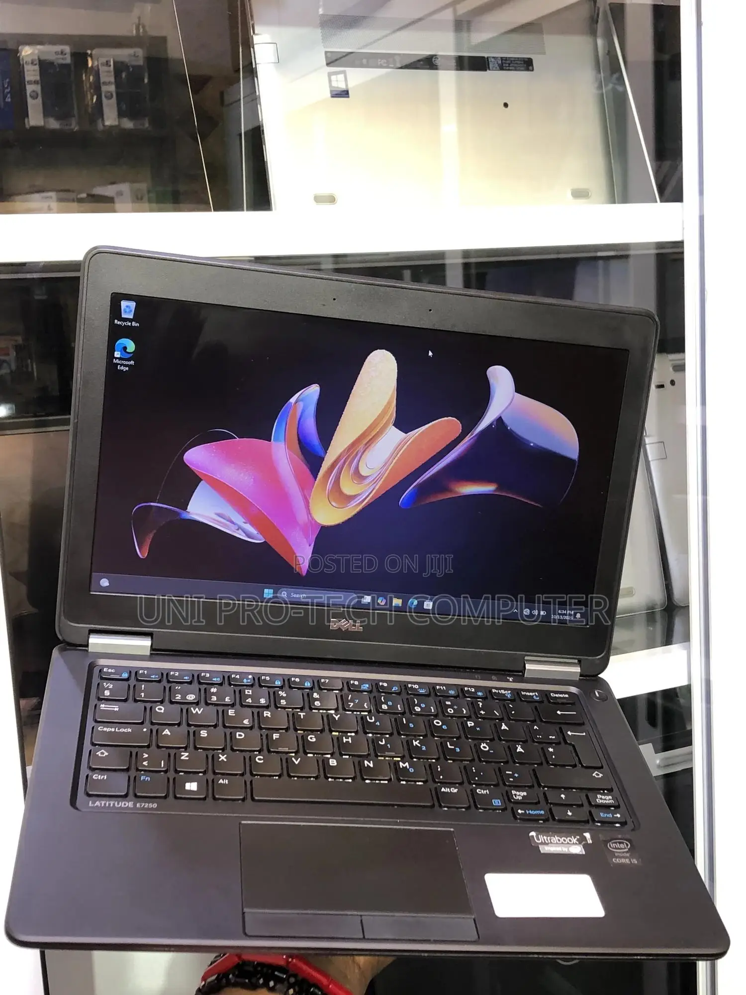 Laptop Dell Latitude 12 E7250 8GB Intel Core I5 SSD 256GB
