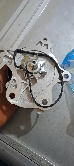 Toyota Corolla 2009-16 Water Pump