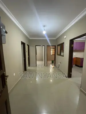 3bdrm Duplex in Bn Properties, Ashomang Estate for rent