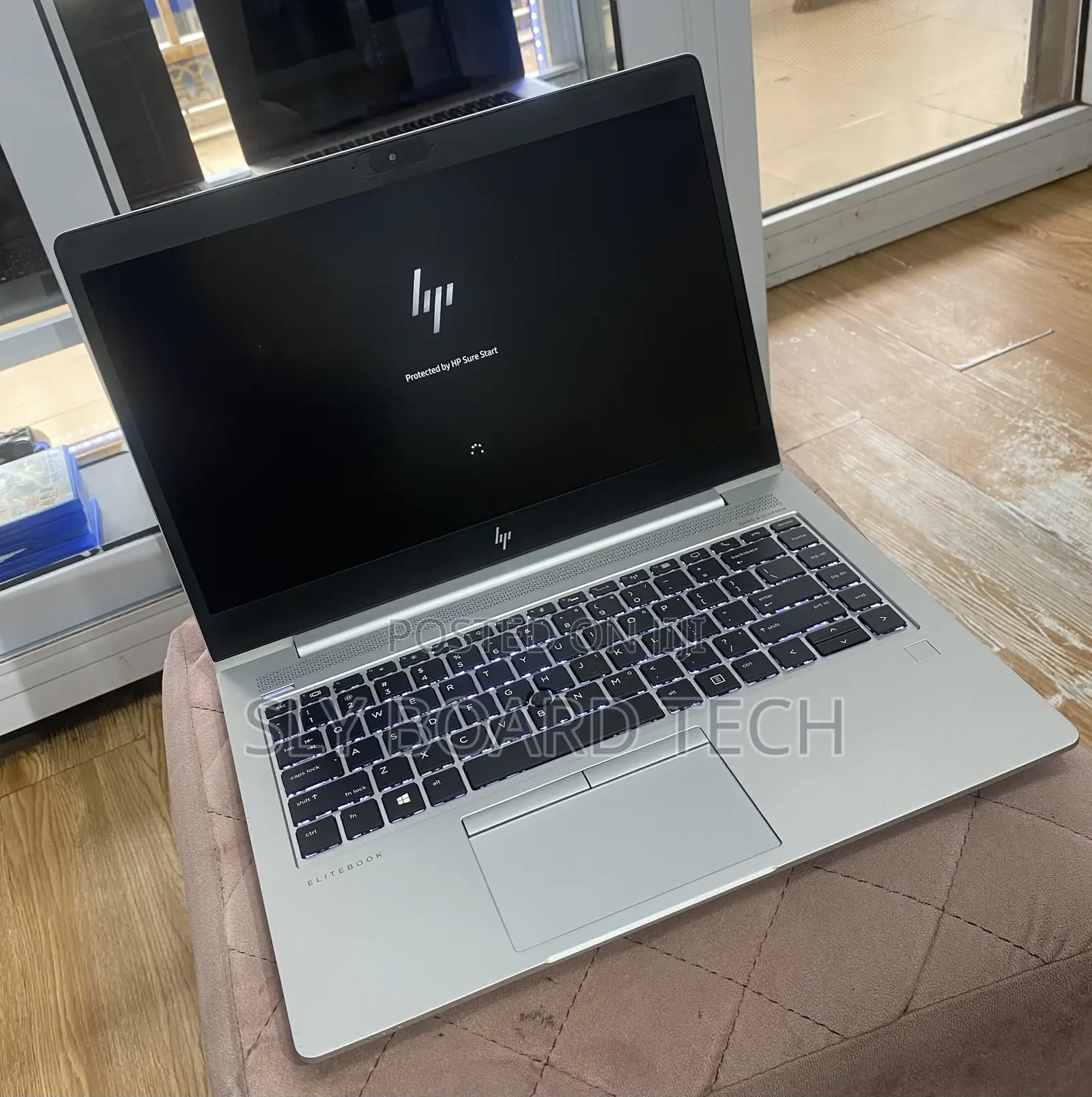 Laptop HP EliteBook 745 G6 8GB AMD Ryzen 3 SSD 128GB
