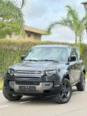 Land Rover Defender X-Dynamic SE 2024 Gray