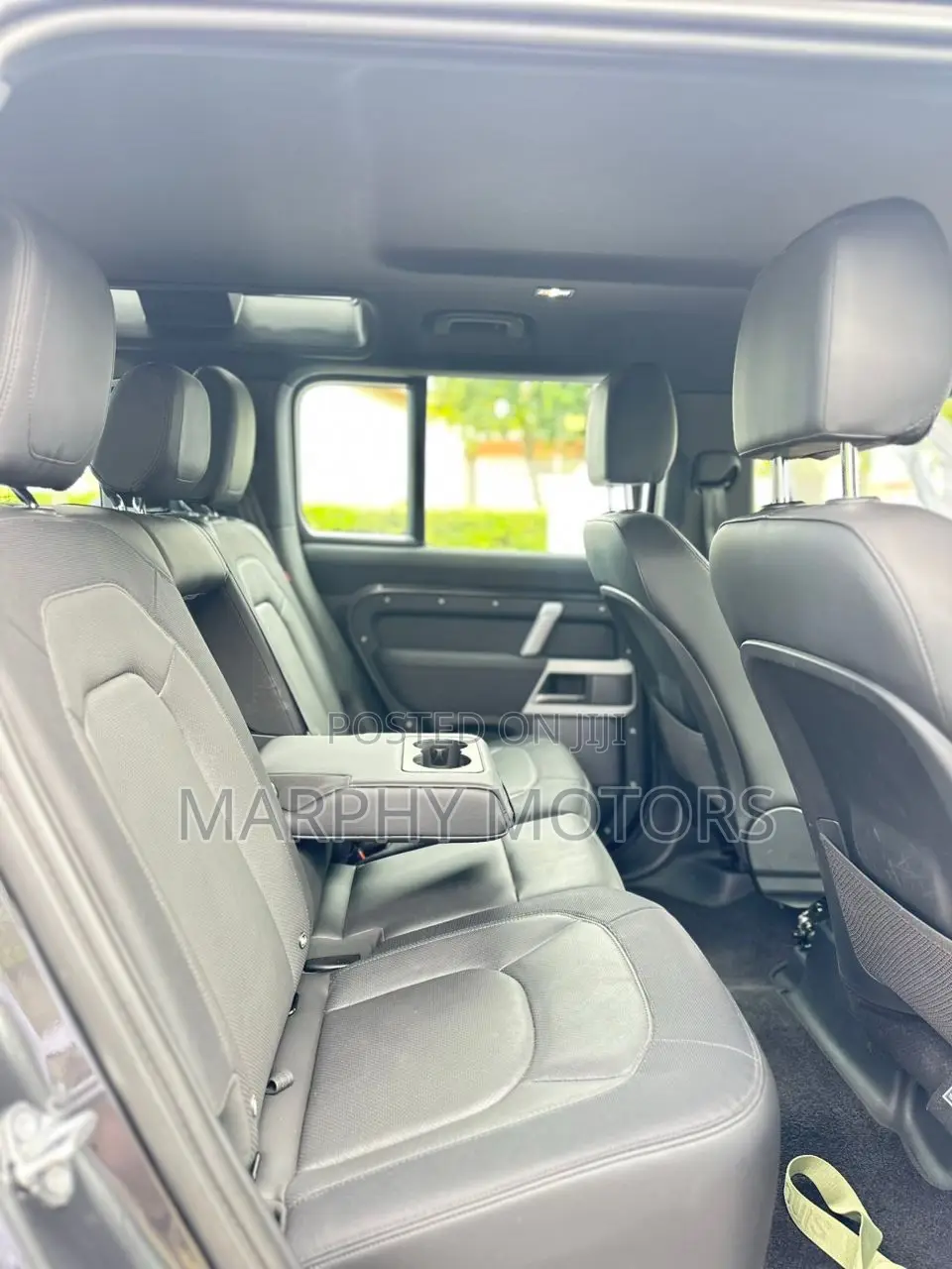 Land Rover Defender X-Dynamic SE 2024 Gray