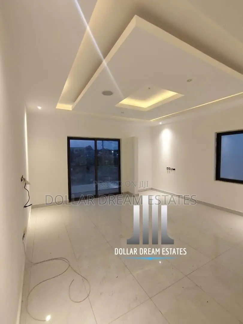 5bdrm House in East Legon for sale