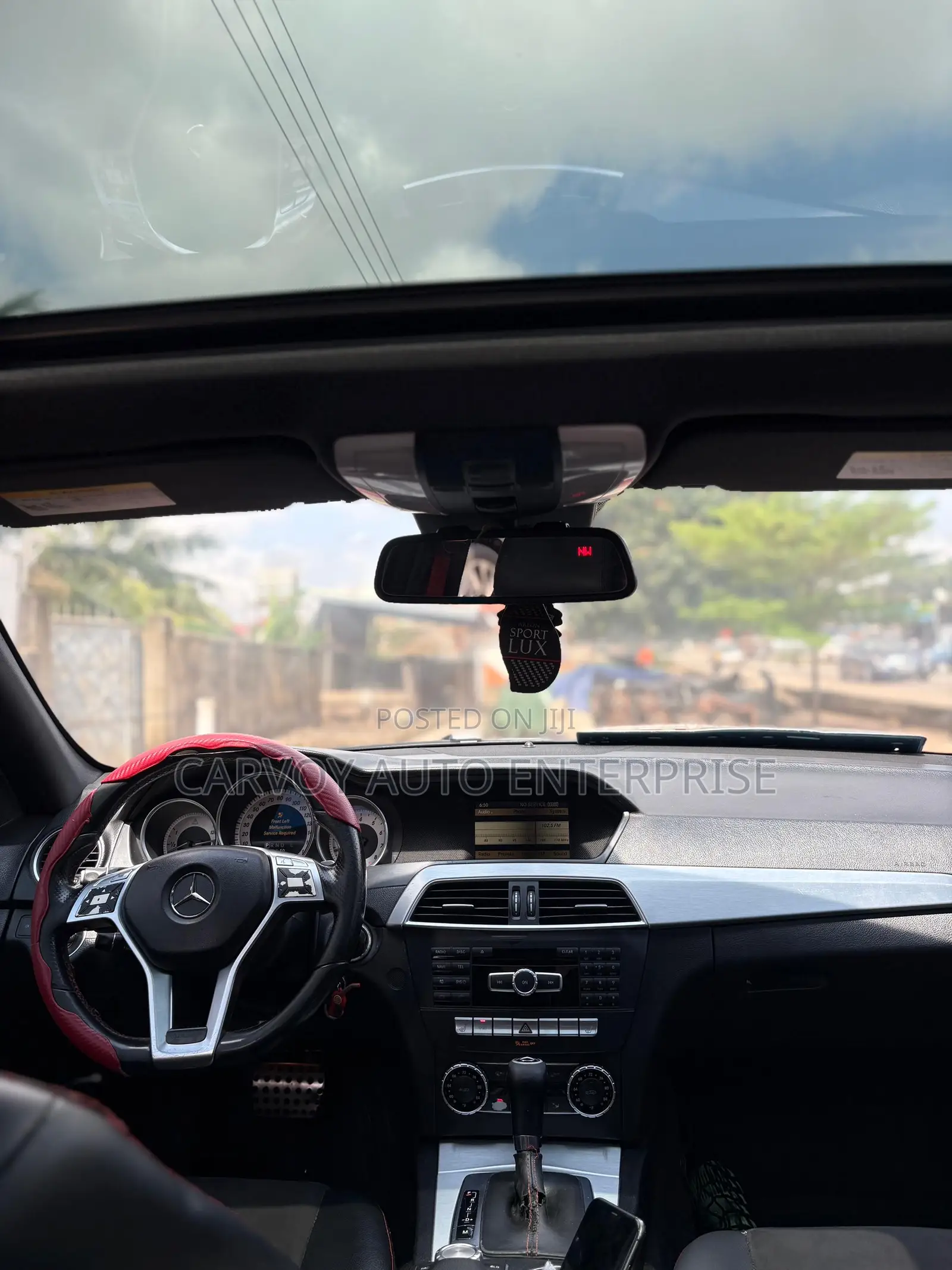 Mercedes-Benz C250 2013 Red