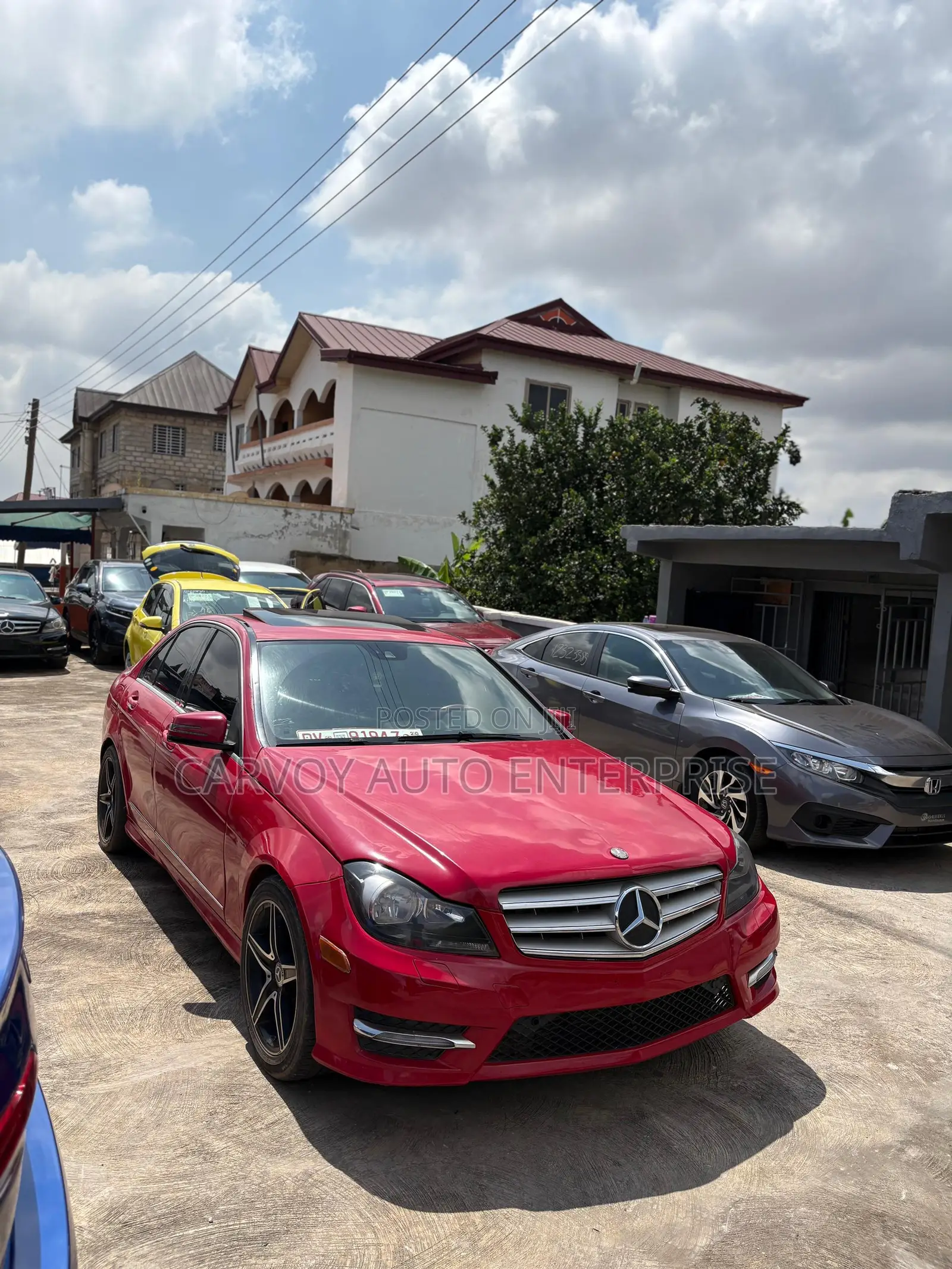 Mercedes-Benz C250 2013 Red