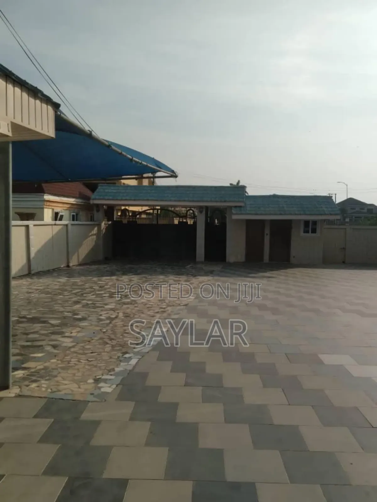 Furnished 5bdrm Duplex in Enjoy Estates, Tema Metropolitan for sale
