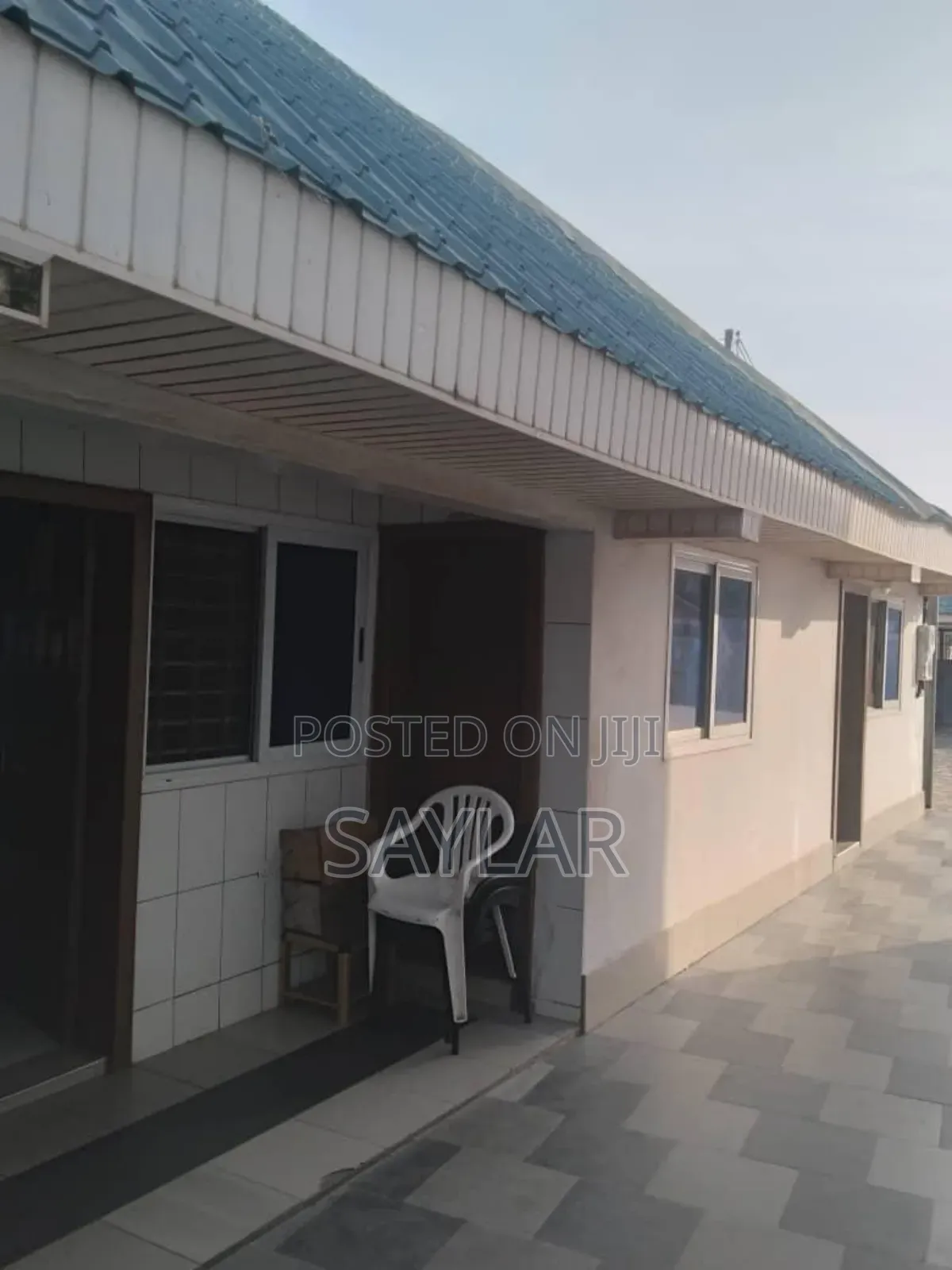 Furnished 5bdrm Duplex in Enjoy Estates, Tema Metropolitan for sale
