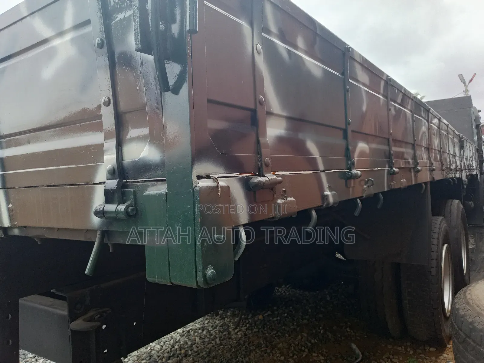 11 Tons Truck