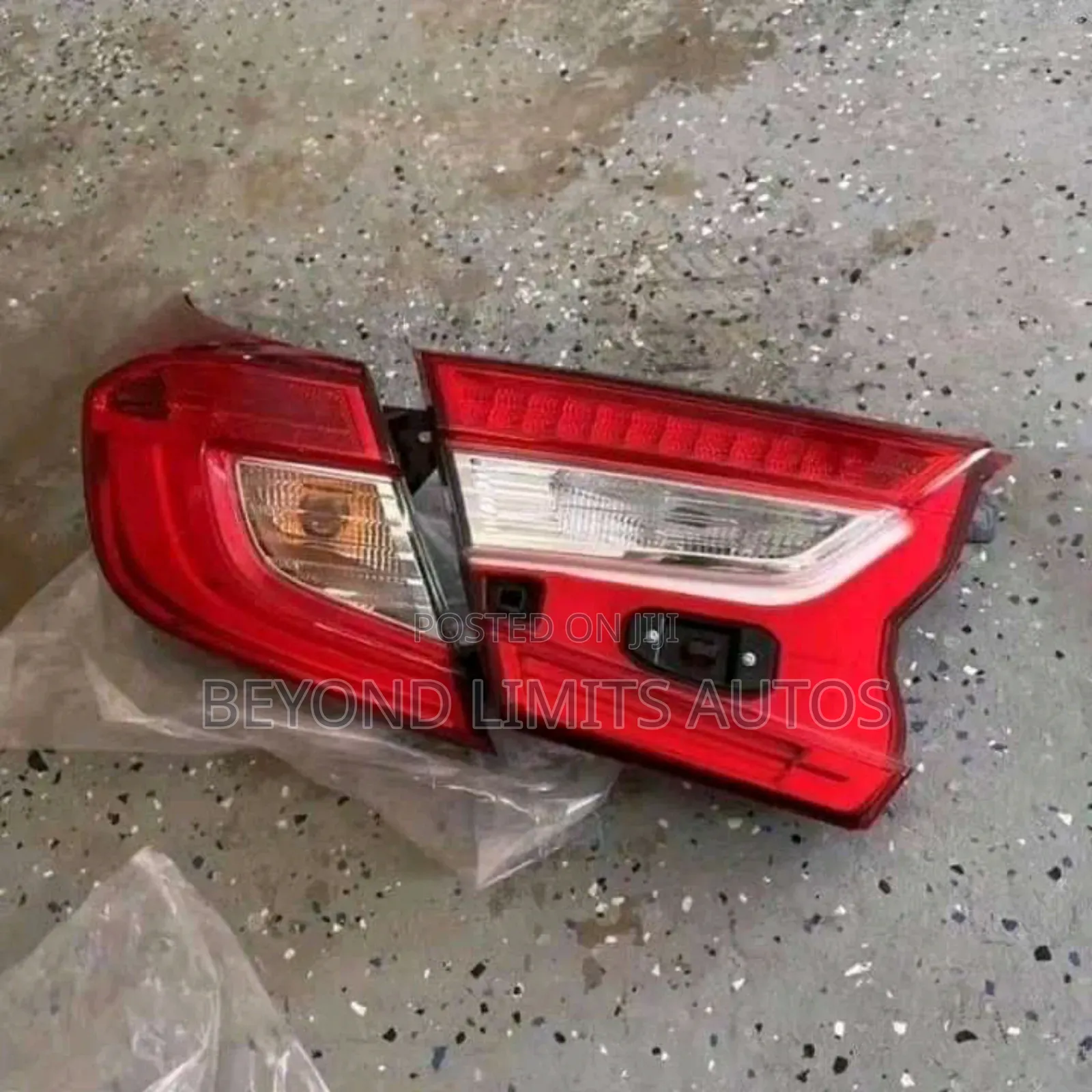 Honda Accord 2018,2019,2021,2022 Tail Light/Taillights and Boot Light