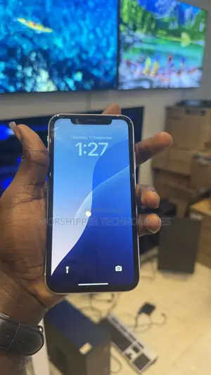Apple iPhone XR 64 GB Silver