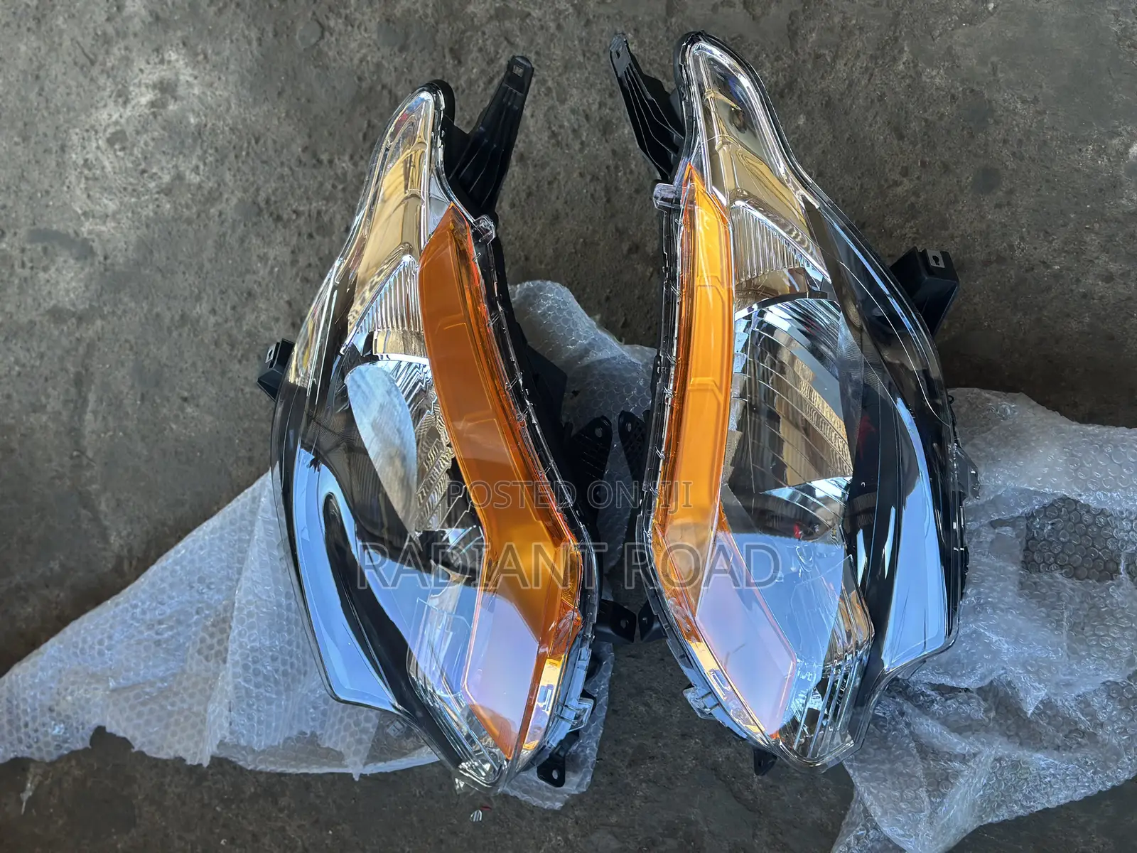 L200 2016-2018 Headlight