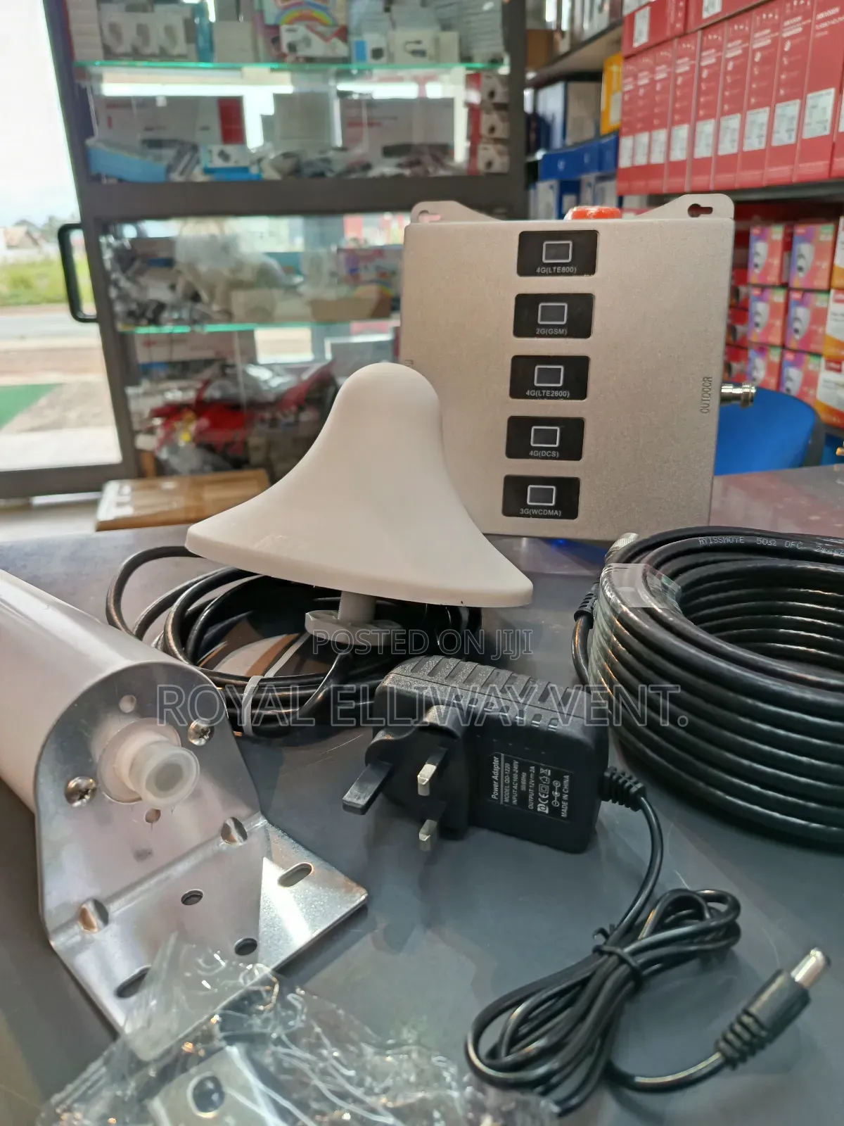 GSM Signal Booster With Omnidirectional Antenna