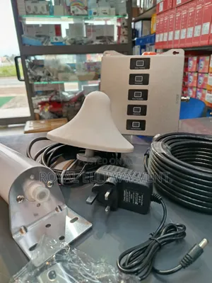 GSM Signal Booster With Omnidirectional Antenna