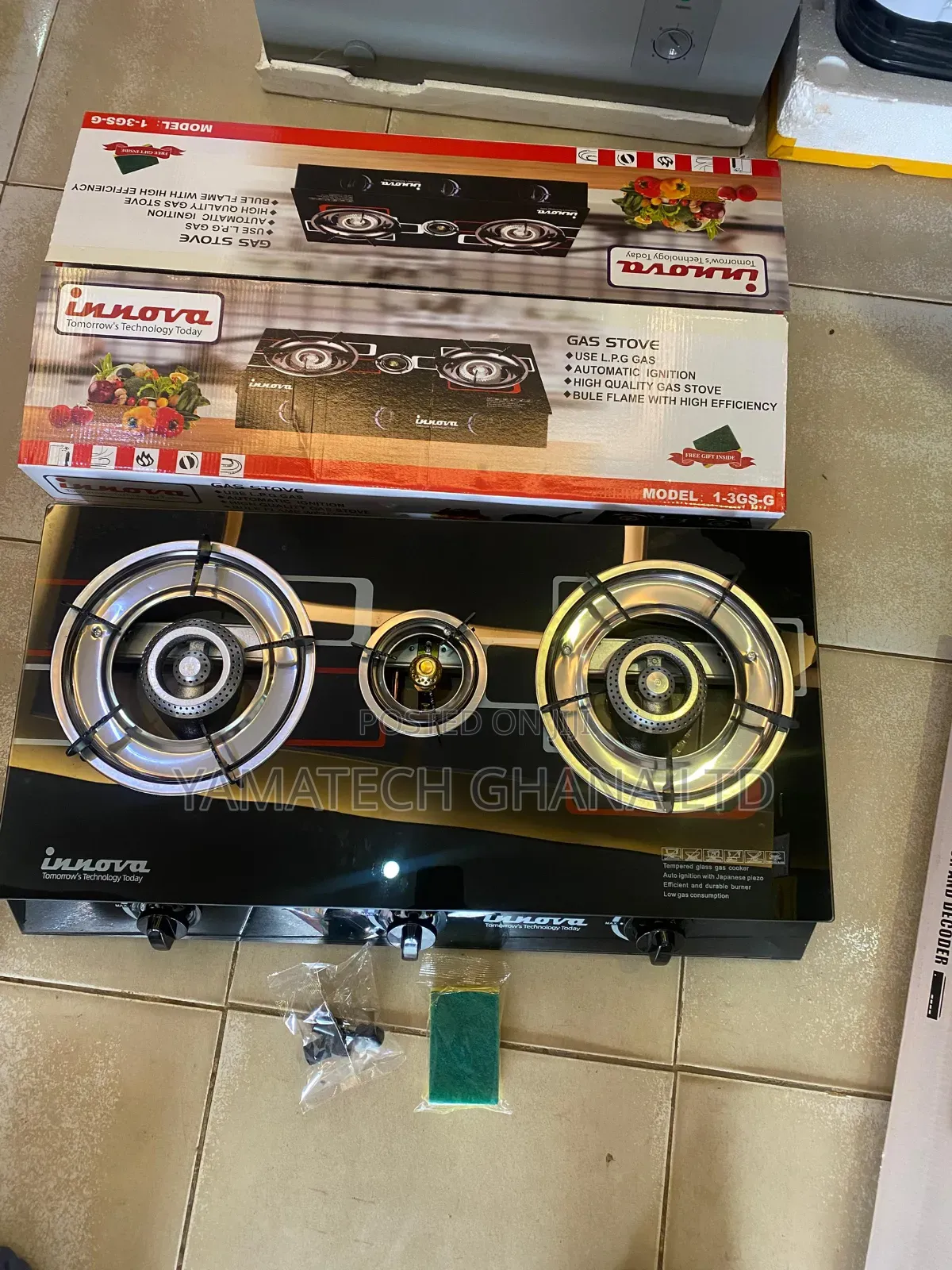 Innova Automatic Ignition 3 In Igas Stove With Top Glass