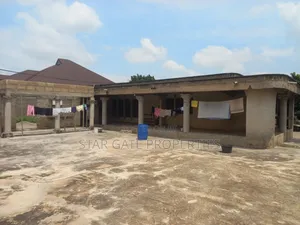7bdrm House in Buokrom Estate, Kumasi Metropolitan for sale