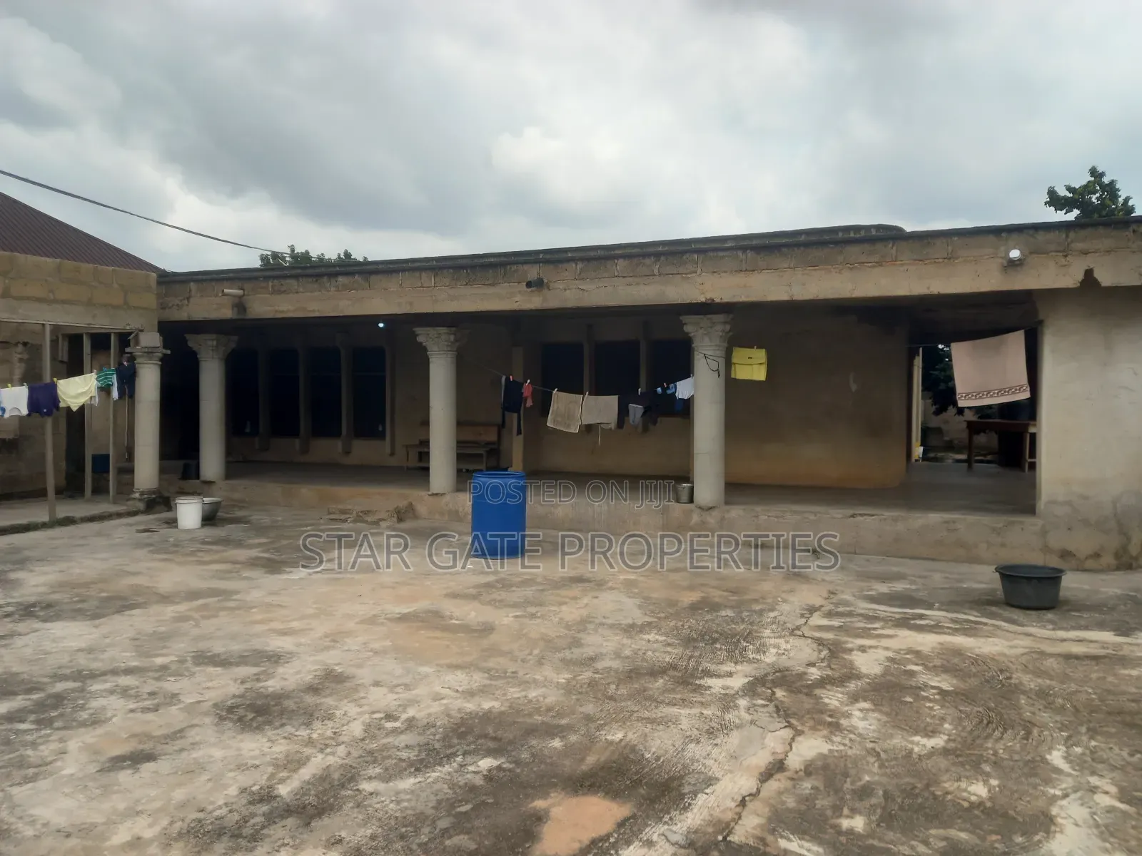 7bdrm House in Buokrom Estate, Kumasi Metropolitan for sale
