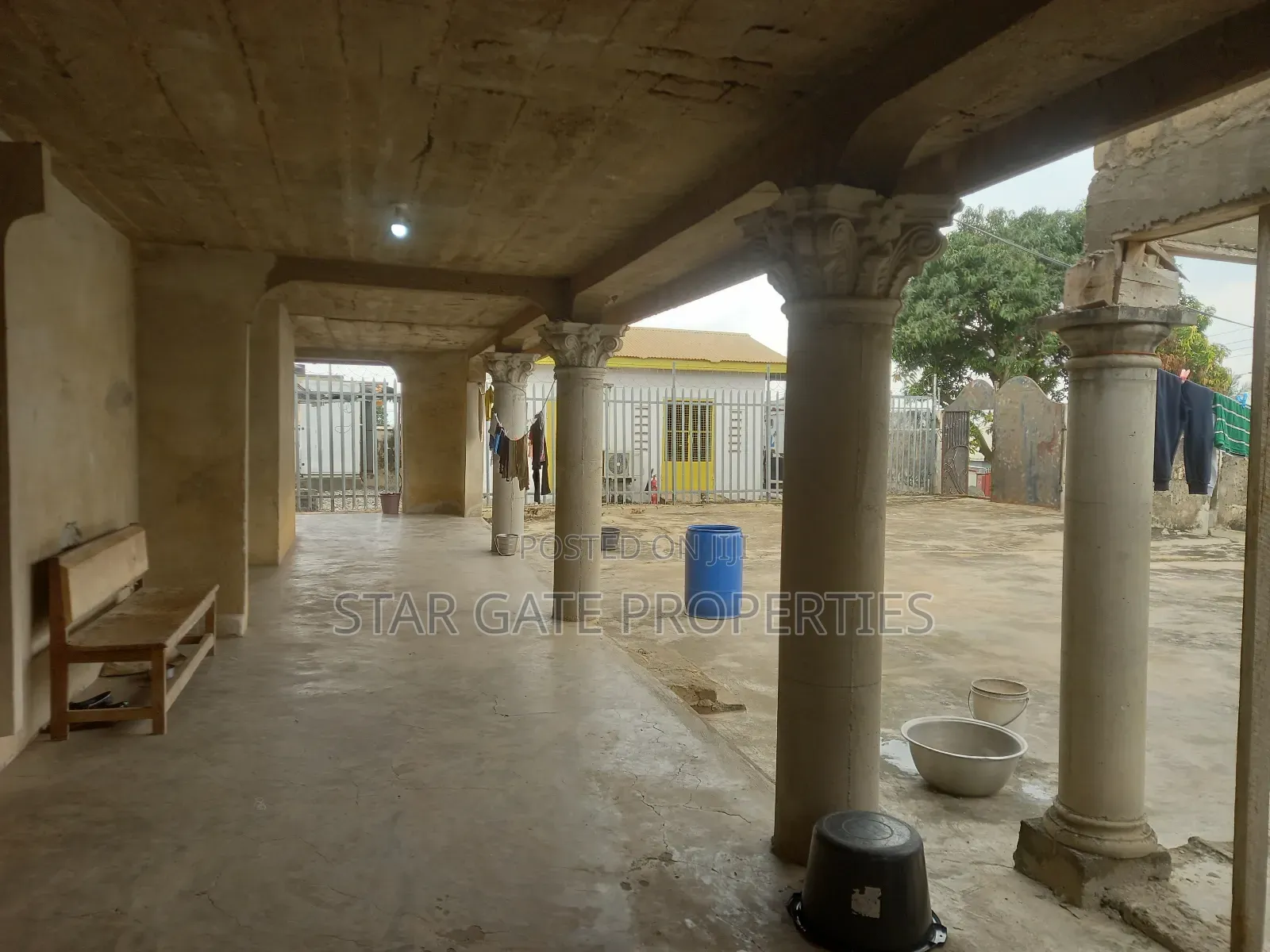 7bdrm House in Buokrom Estate, Kumasi Metropolitan for sale