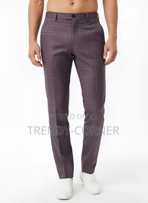 Tommy Hilfiger Relaxed Tapered Chino Pants