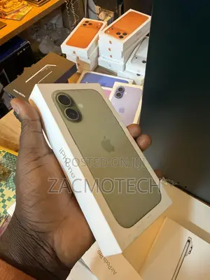 New Apple iPhone 17 256 GB Green