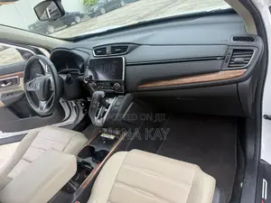 Honda CR-V Touring 2022 White