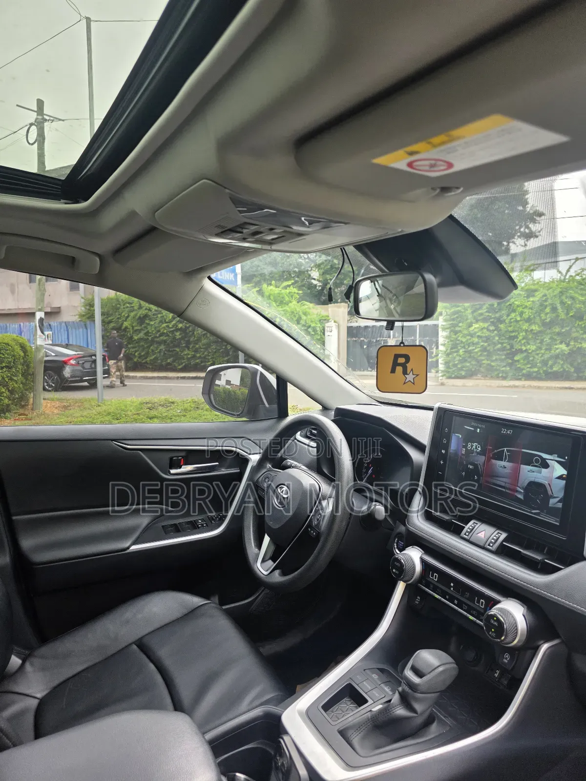 Toyota RAV4 Limited FWD 2020 White