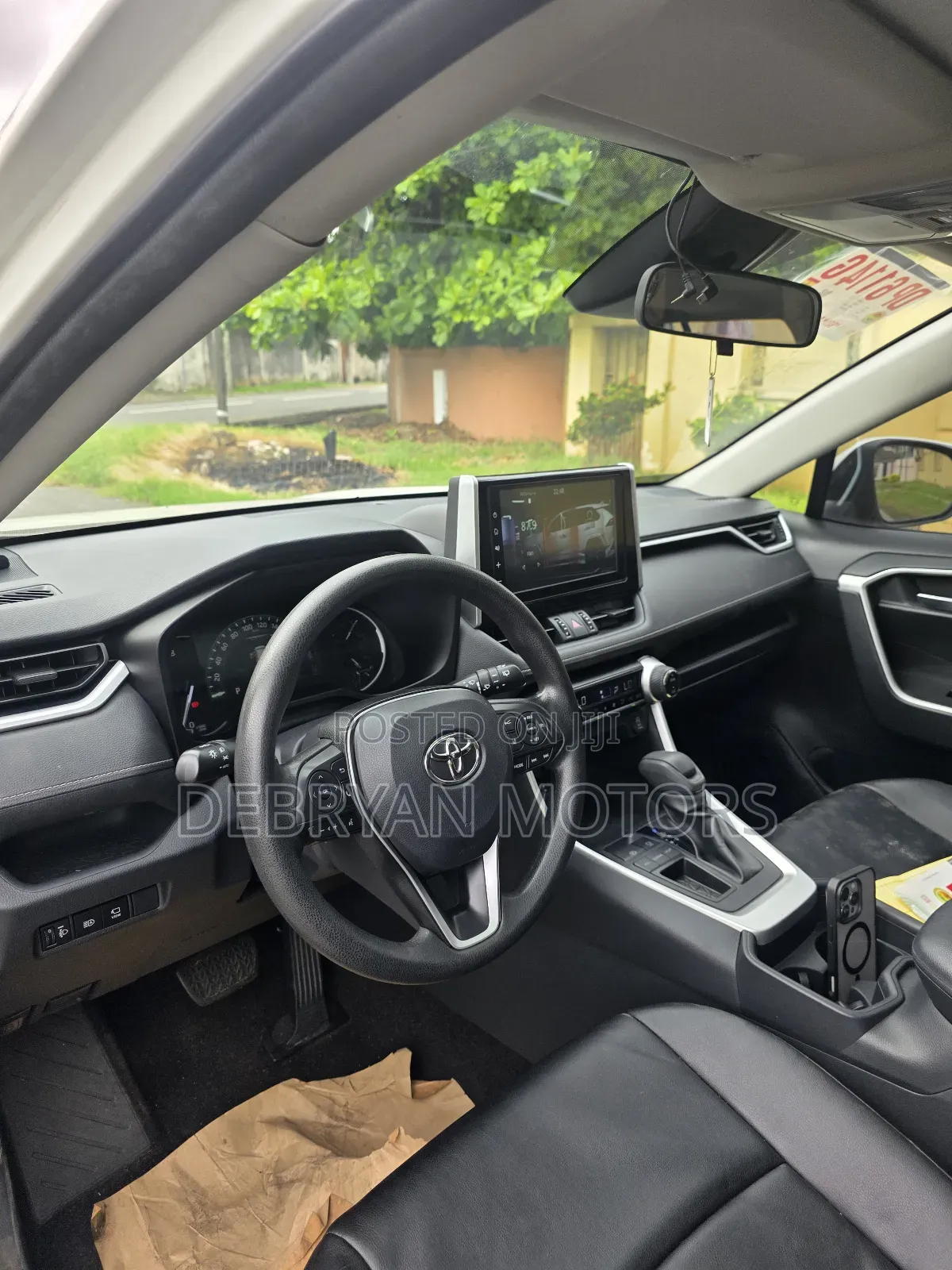 Toyota RAV4 Limited FWD 2020 White