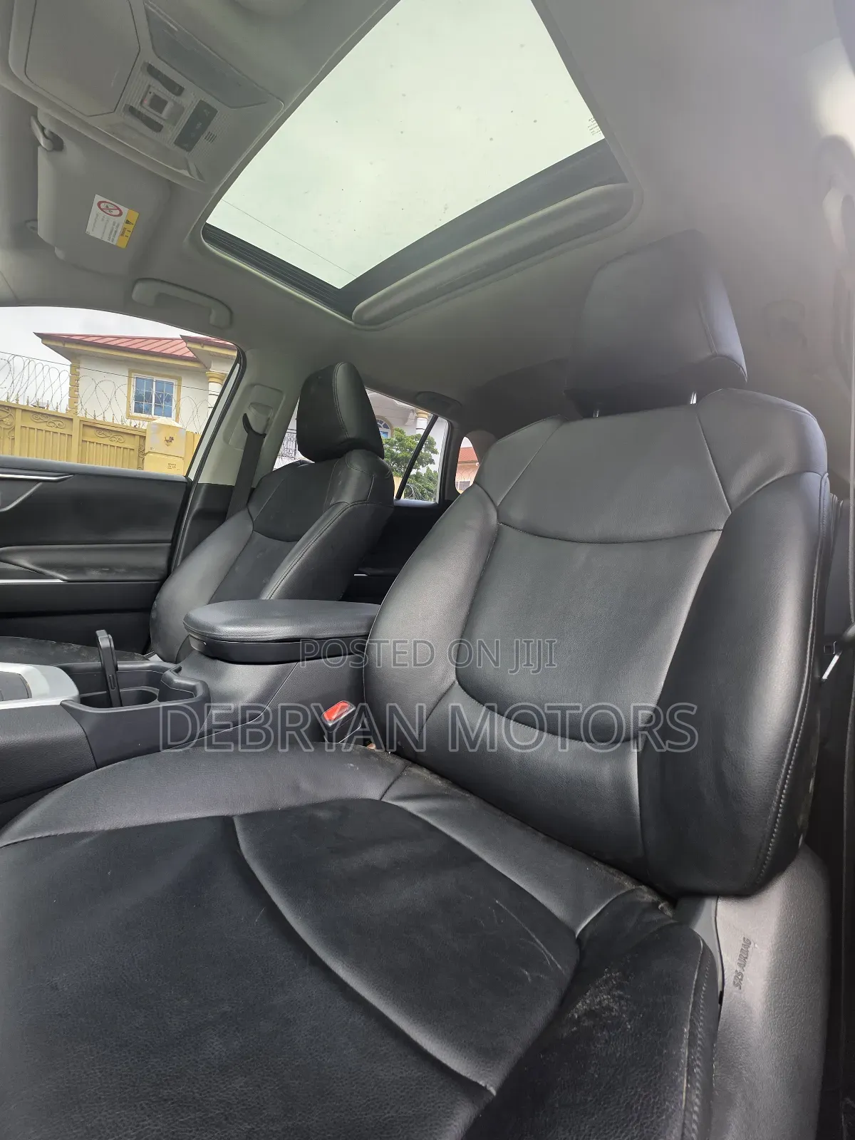 Toyota RAV4 Limited FWD 2020 White