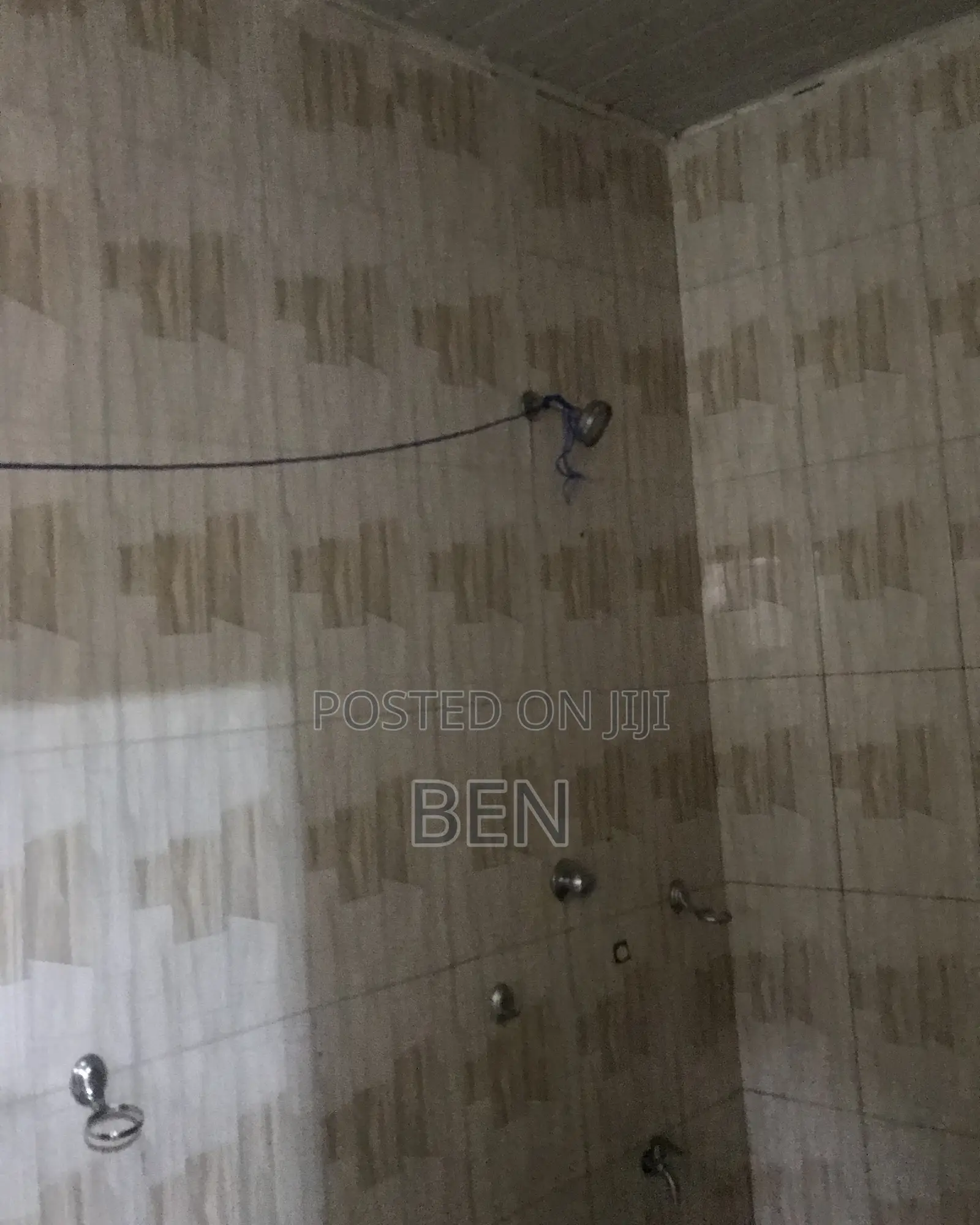 1bdrm Apartment in Alajo North, Polo Park for rent