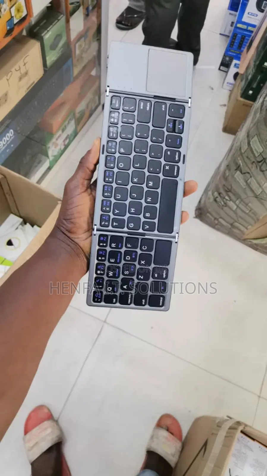 Foldable Bluetooth Keyboard With a Touchpad