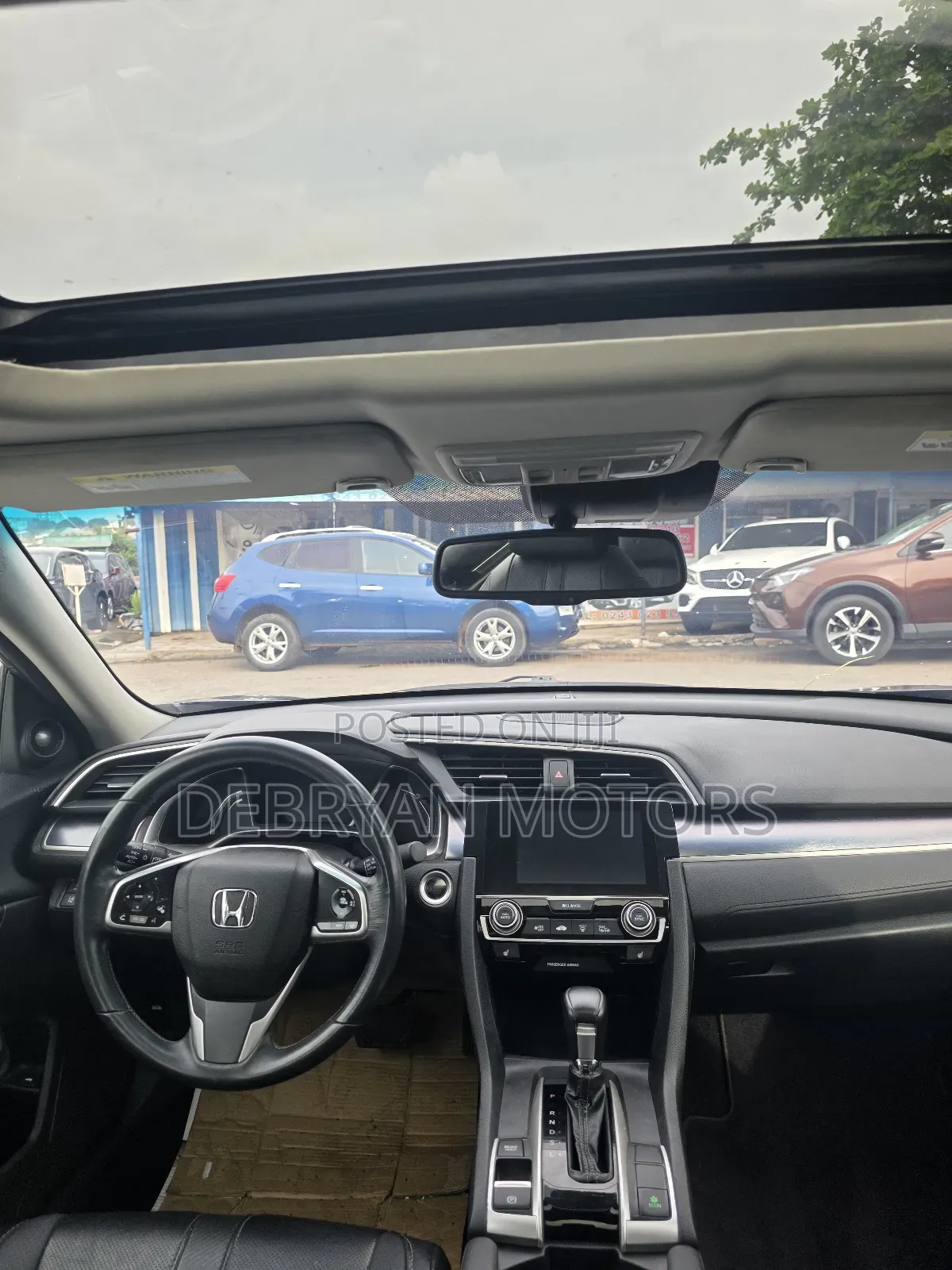 Honda Civic Touring 4dr Sedan (1.5L 4cyl) 2017 Gray