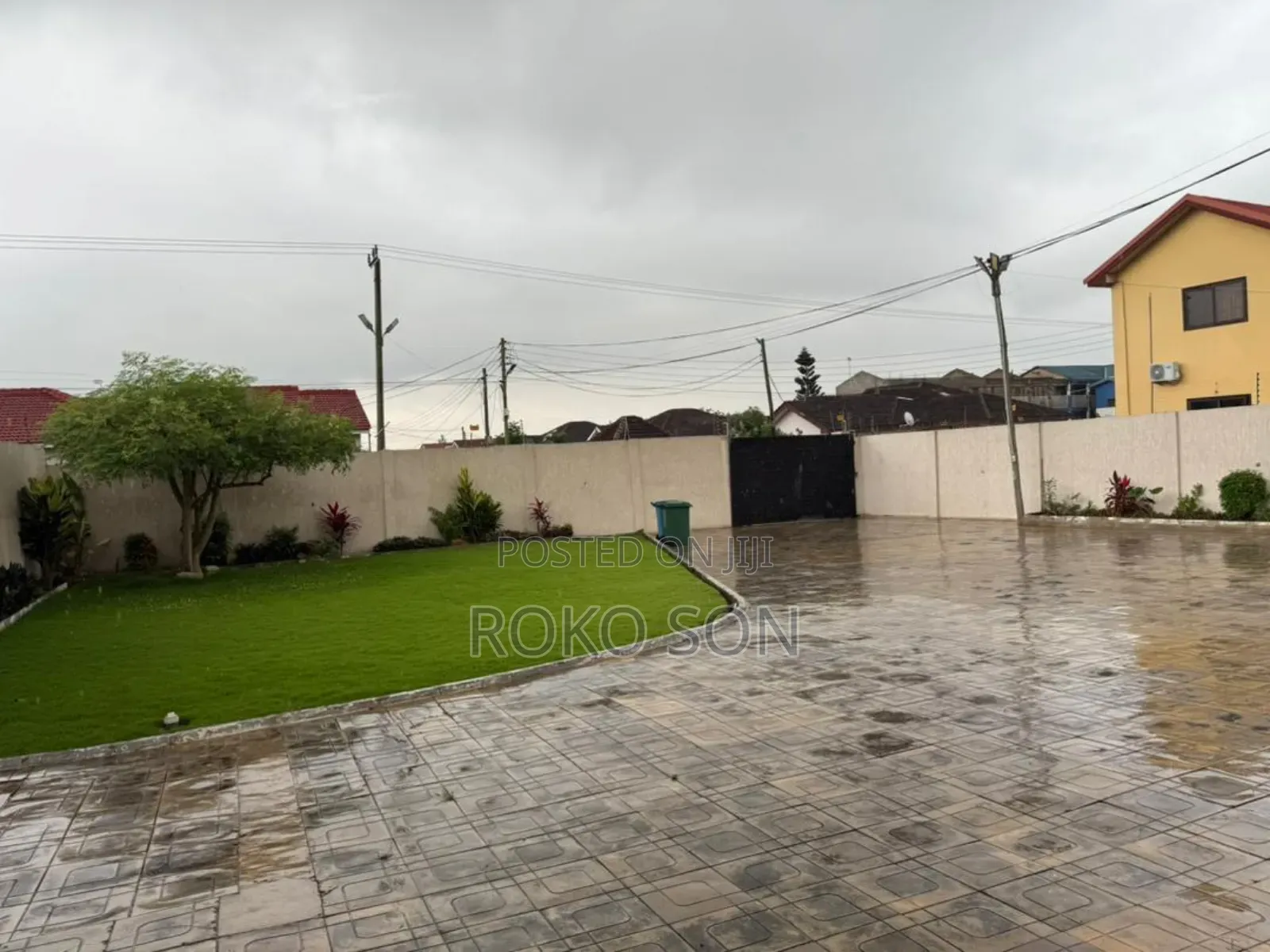 3bdrm Duplex in Dr Roko, East Legon for rent