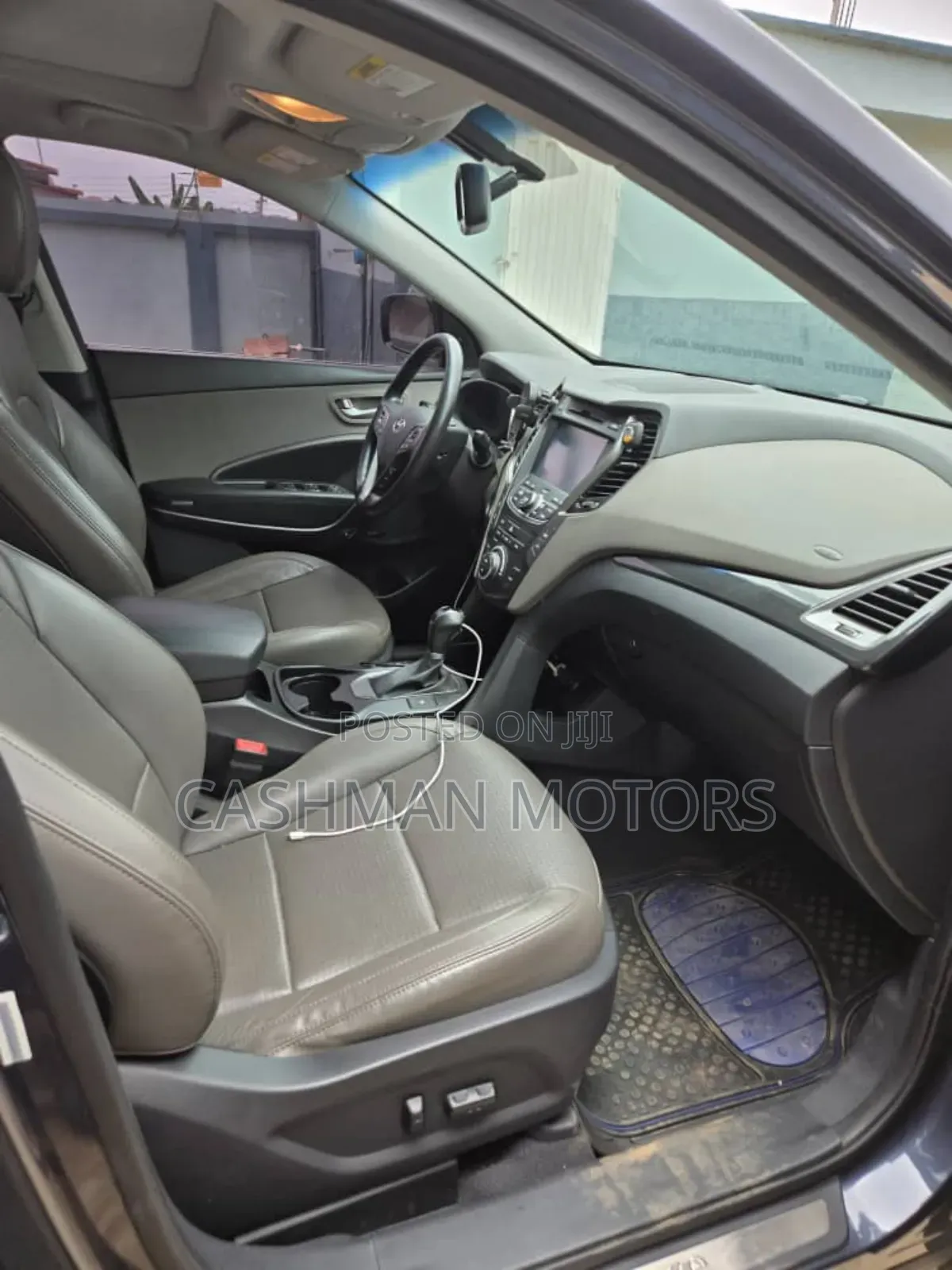 Hyundai Santa Fe Limited 4dr SUV AWD (3.3L 6cyl 6A) 2015 Blue