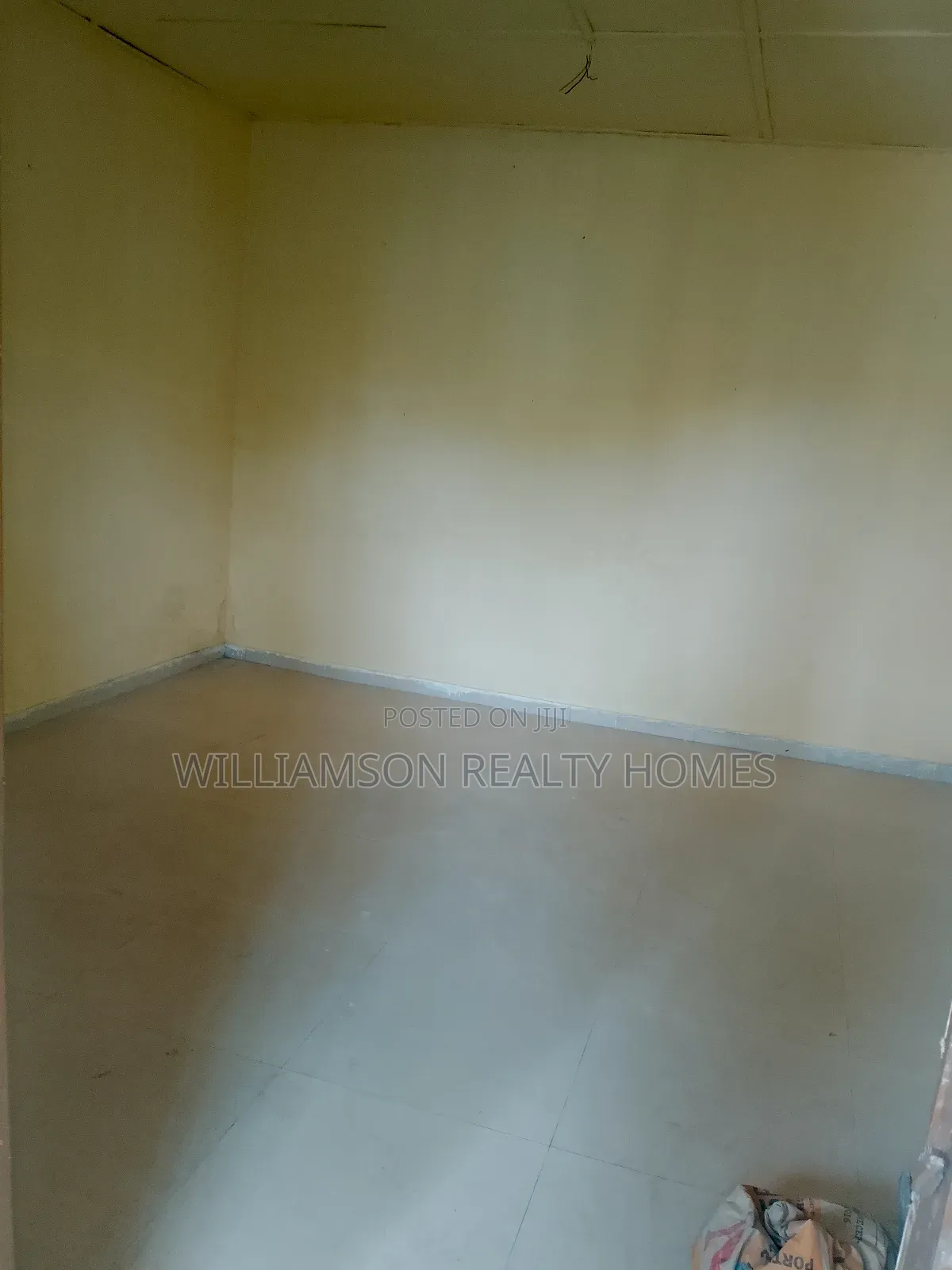 1bdrm Apartment in Community 18 Area, Spintex for rent