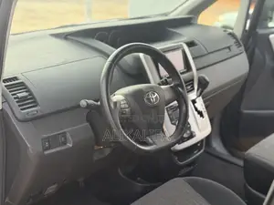 Toyota Voxy 2012 Black