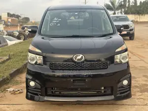 Toyota Voxy 2012 Black