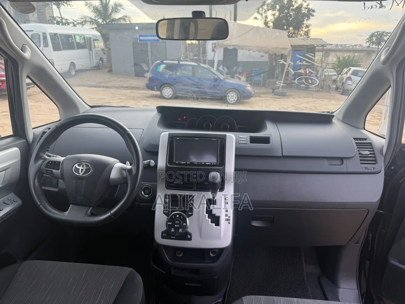 Toyota Voxy 2012 Black