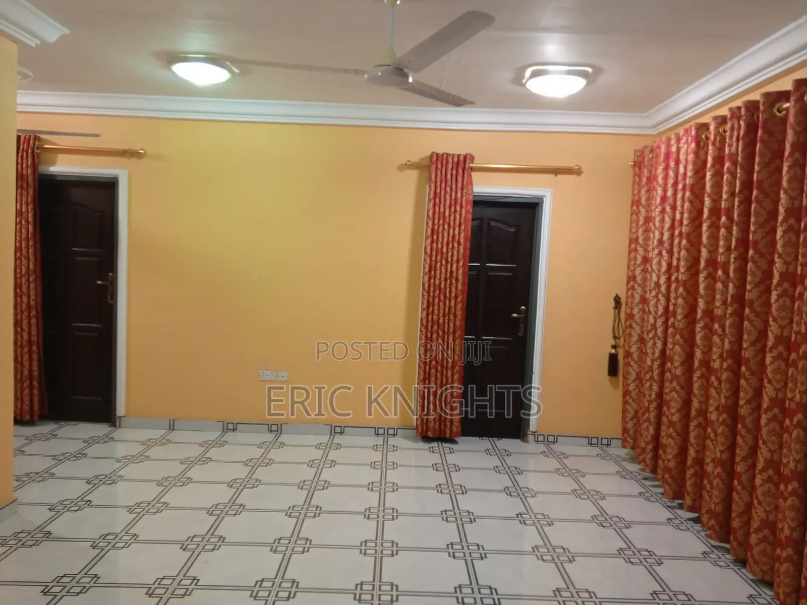 2bdrm Apartment in Salisbury Courts, School Junction for rent