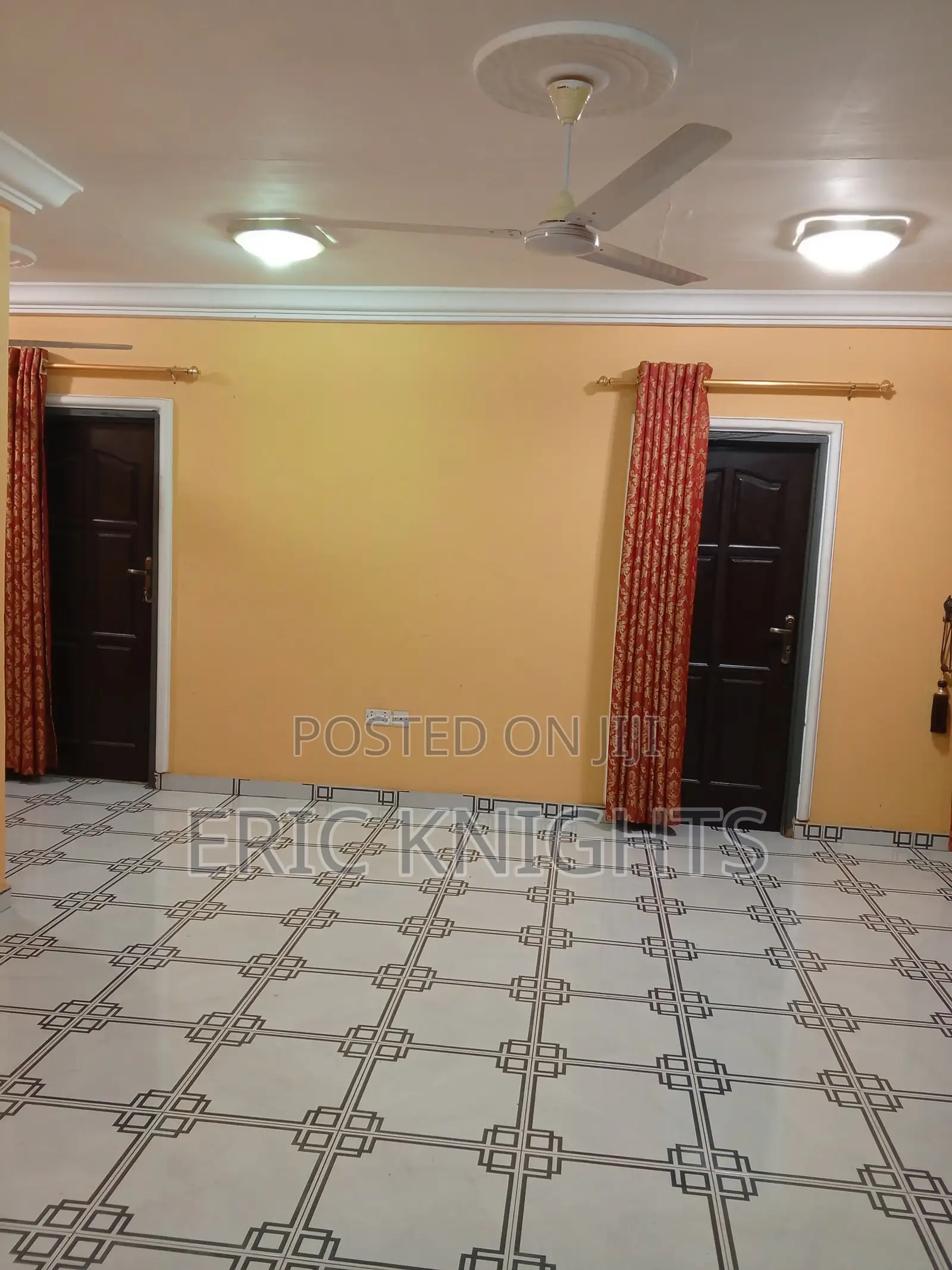 2bdrm Apartment in Salisbury Courts, School Junction for rent