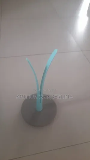 Vertical Towel Paper Holder for Tissue