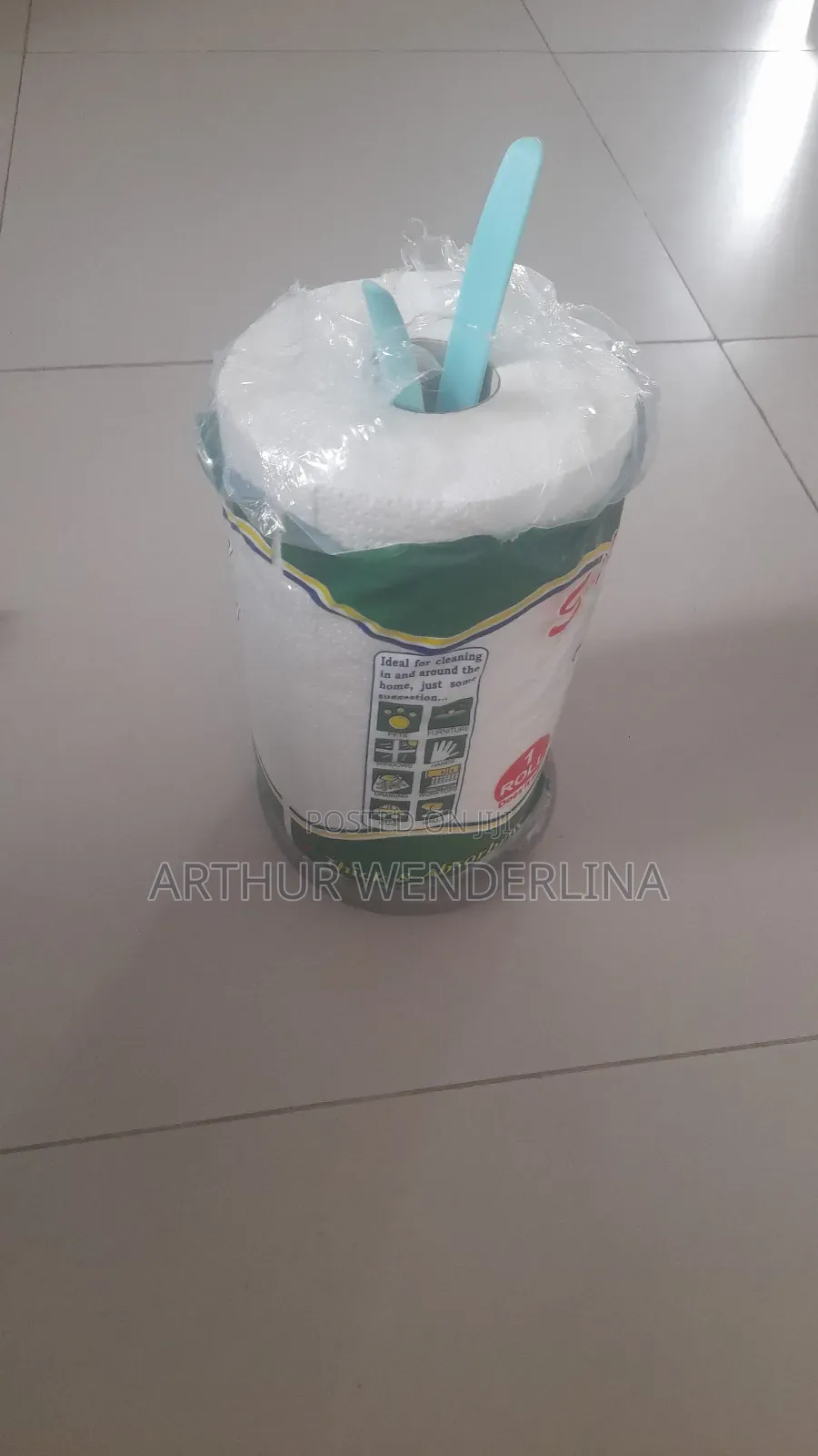 Vertical Towel Paper Holder for Tissue