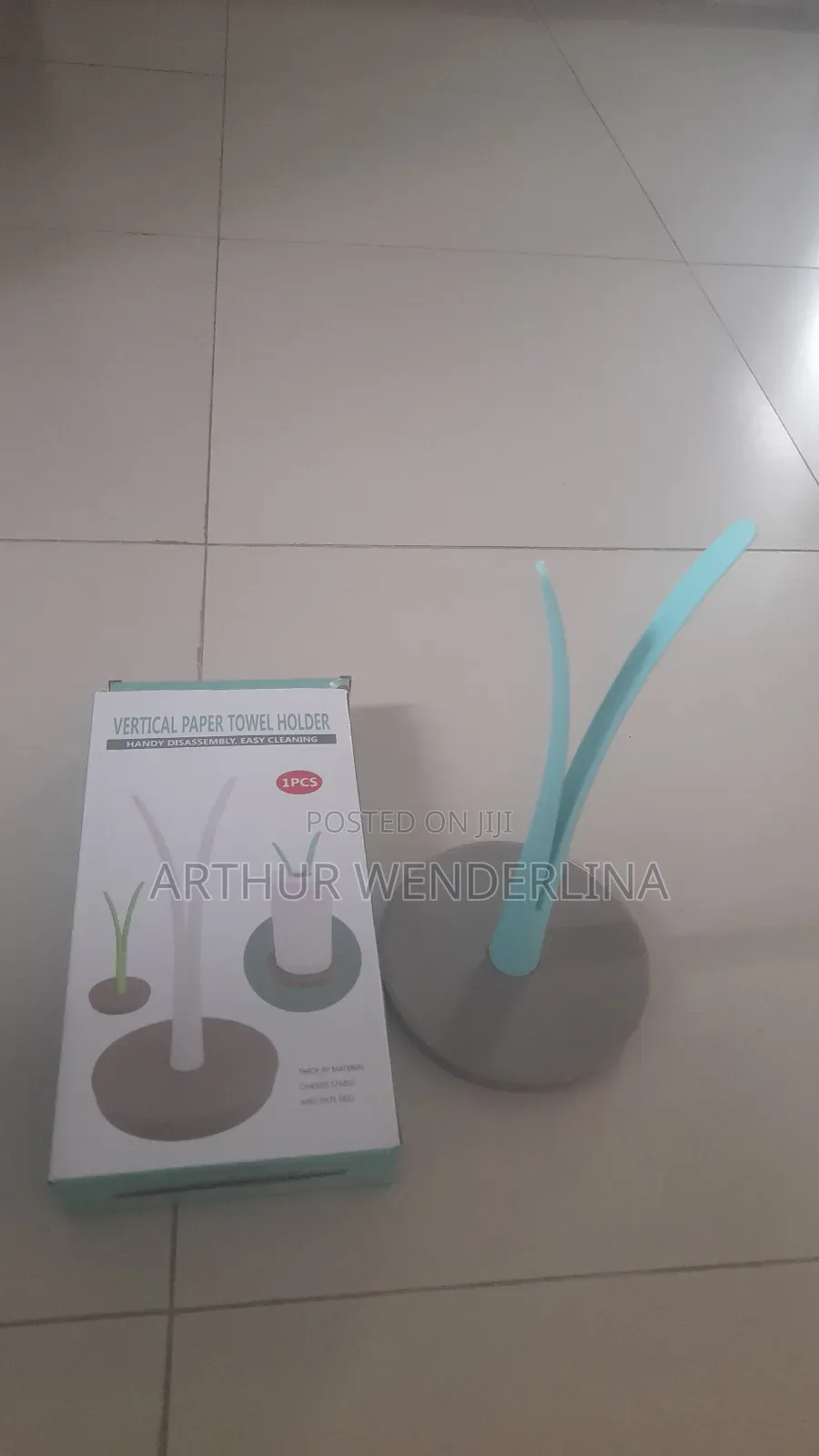Vertical Towel Paper Holder for Tissue