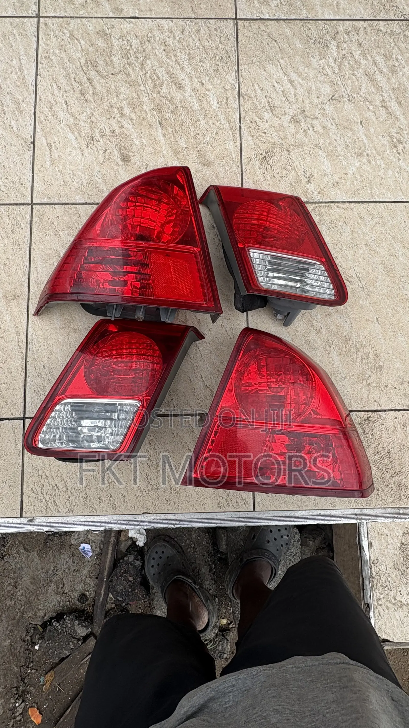 Honda Civic Taillight ,2001,2002,2003,2004,2005,2006,2007