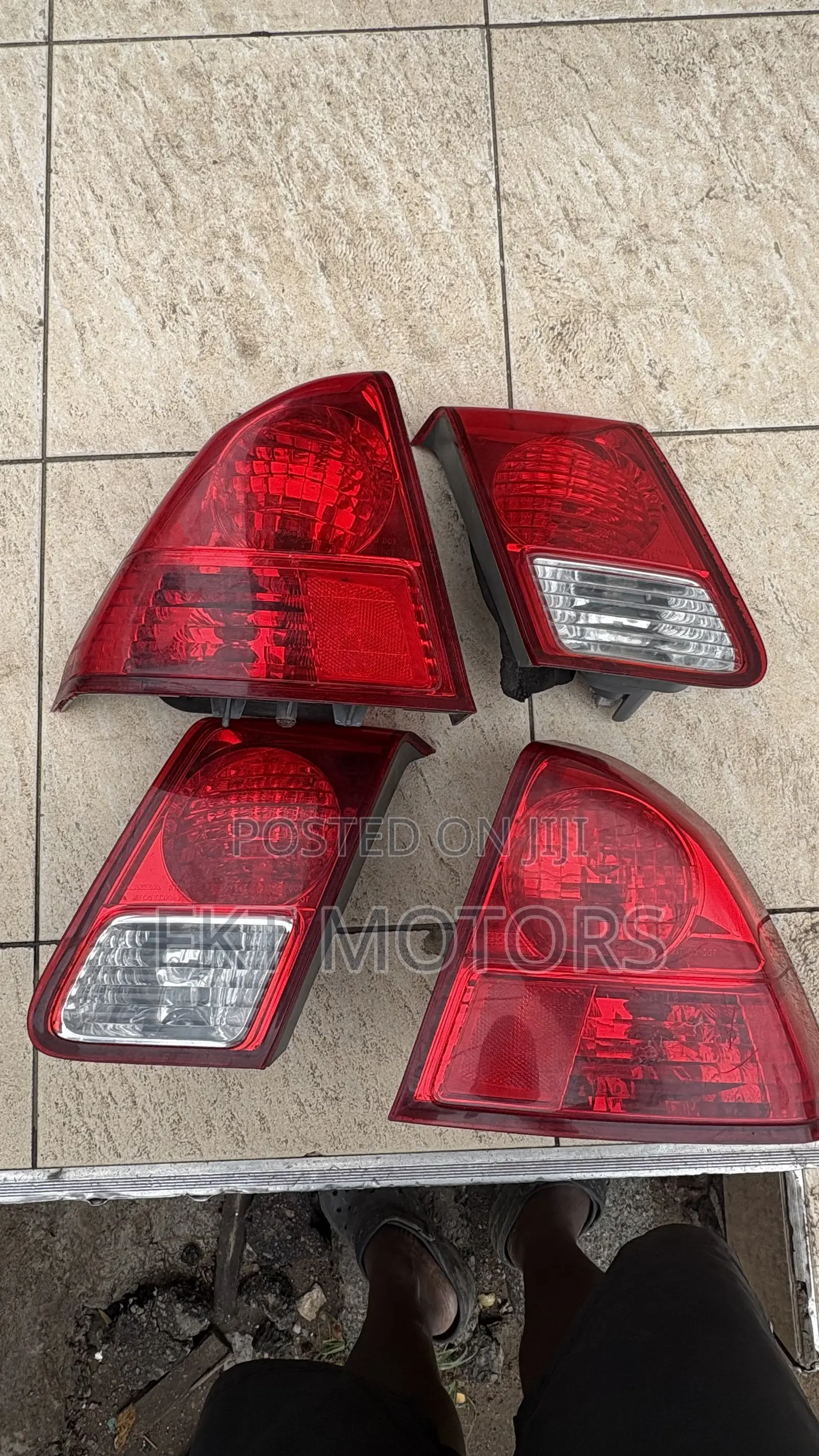Honda Civic Taillight ,2001,2002,2003,2004,2005,2006,2007
