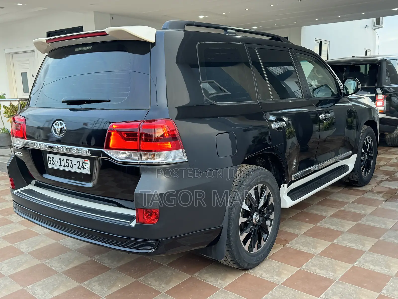 Toyota Land Cruiser 4.0 V6 STD 2010 Black
