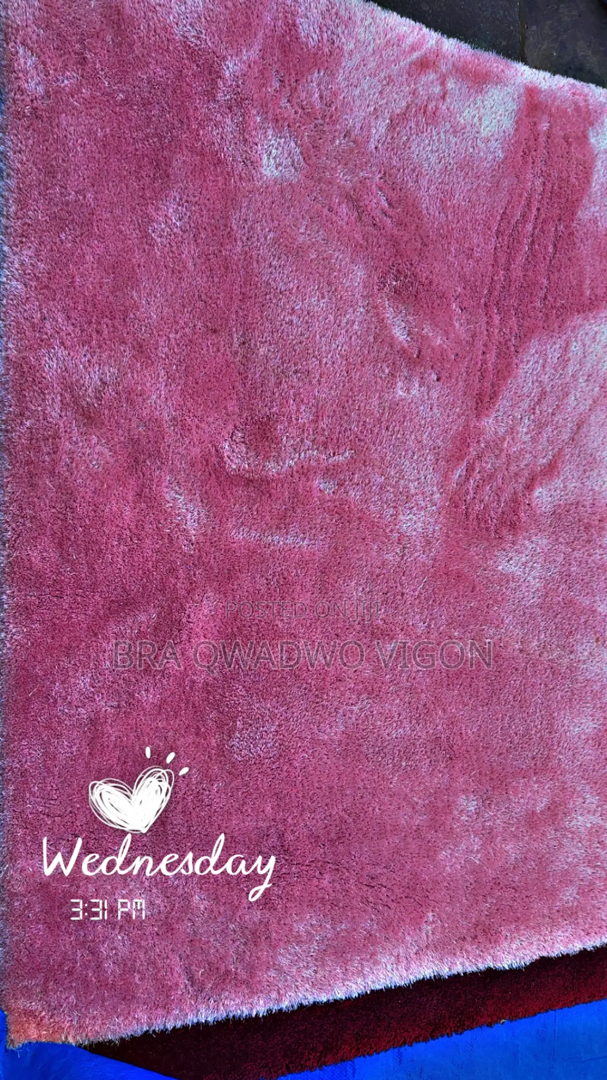 Fluffy Center Carpet (Shaggy Carpet)