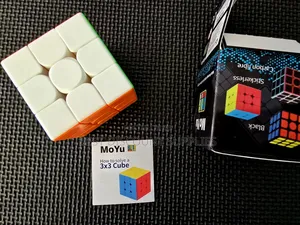 Original New Stickerless Super Quality Very Smooth Speed Rubik's Cube