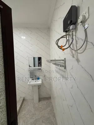 2bdrm Block of Flats in Oyibi for rent